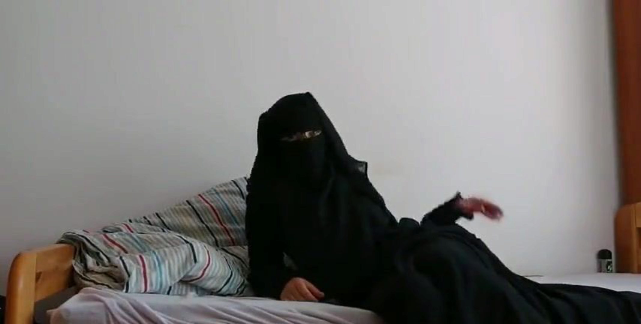 Arabic Muslim Hijab Niqab Gangbang